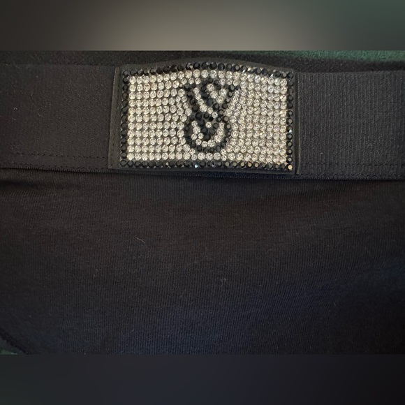 Victoria's Secret Black Logo Embellished Thong Women's Size Large NWT - Picture 3 of 9